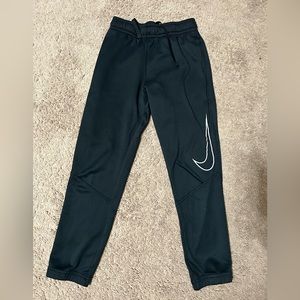Boys Black Nike Standard Fit Joggers Size Large
